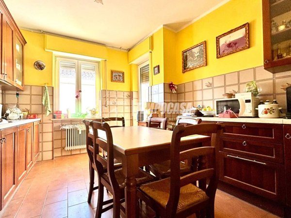 appartamento in vendita a Biella in zona Viale Macallè