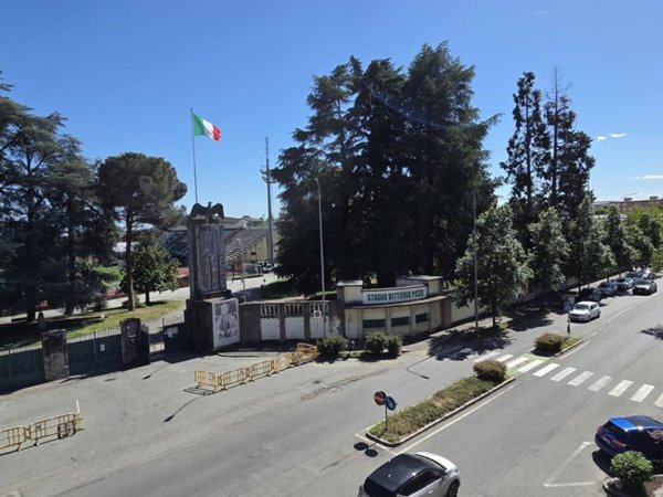 appartamento in vendita a Biella in zona Centro Città