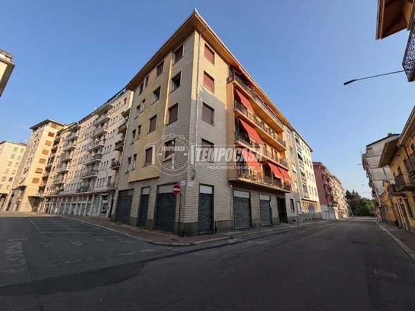appartamento in vendita a Biella in zona Centro Città