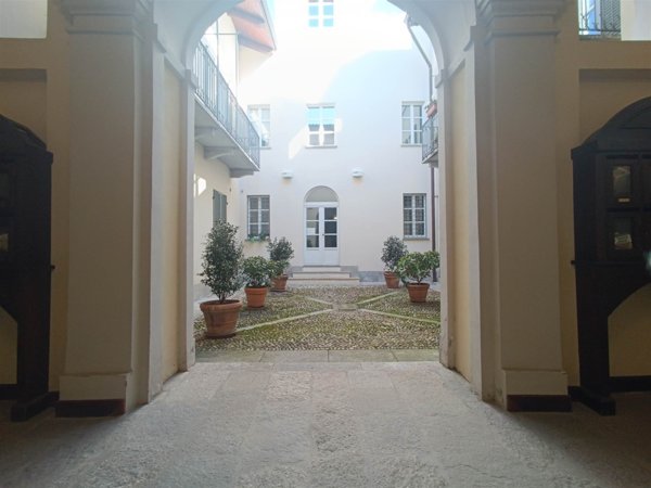appartamento in vendita a Biella in zona Piazzo