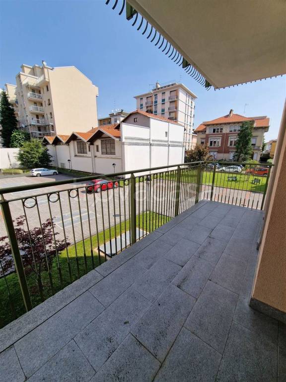 appartamento in vendita a Biella in zona Centro Città