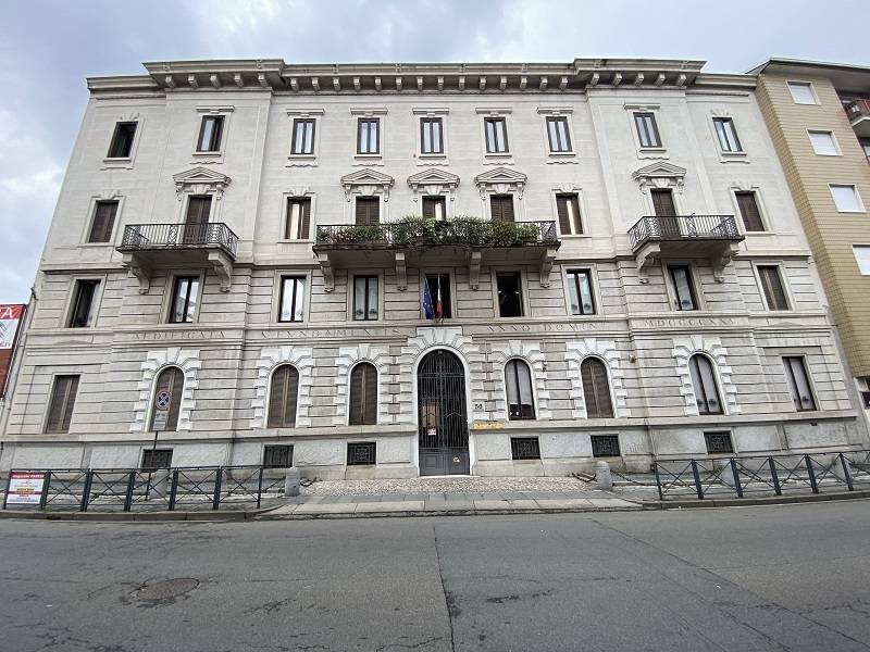 appartamento in vendita a Biella in zona Centro Città