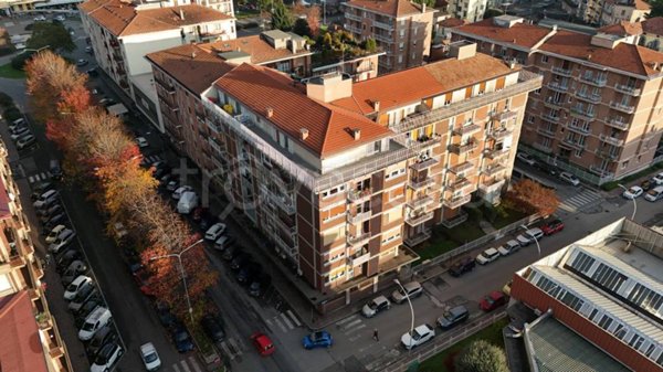 appartamento in vendita a Biella in zona Viale Roma