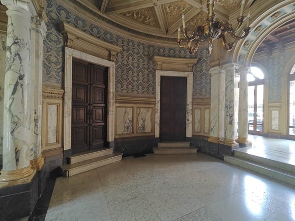 ufficio in vendita a Biella in zona Centro Città