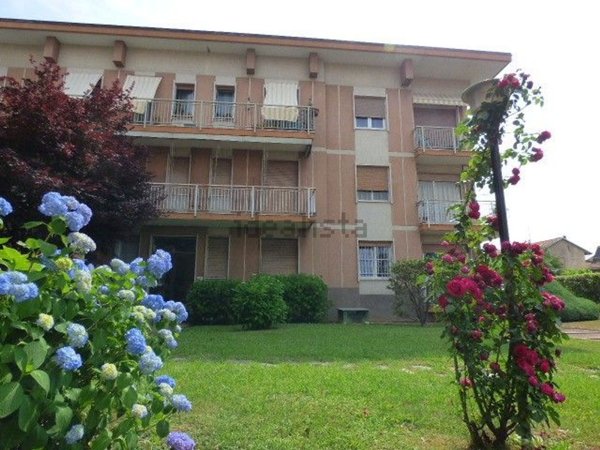 appartamento in vendita a Biella in zona Centro Città