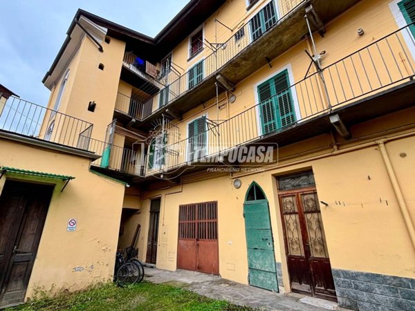 appartamento in vendita a Biella in zona Centro Città