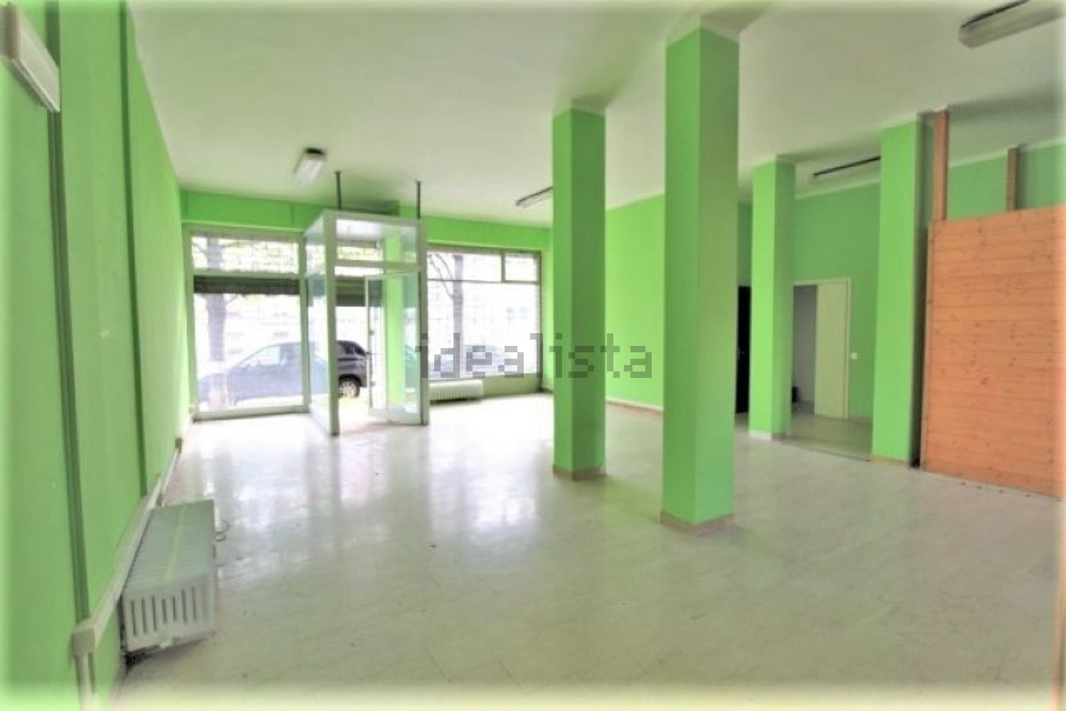 ufficio in vendita a Biella in zona Centro Città