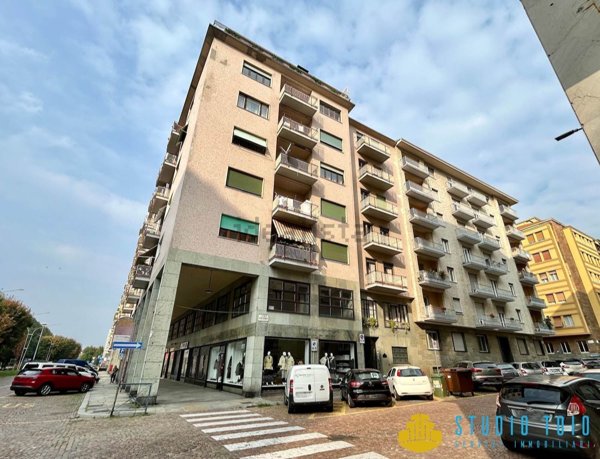 ufficio in vendita a Biella in zona Centro Città