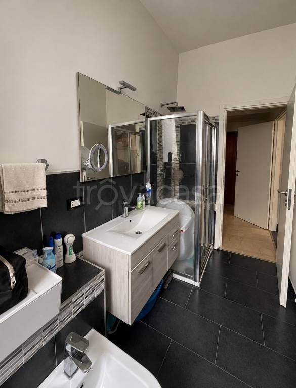 appartamento in vendita a Biella in zona Centro Città