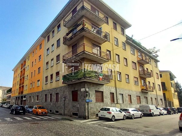 appartamento in vendita a Biella in zona Centro Città
