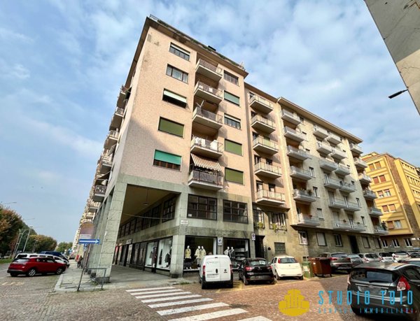 appartamento in vendita a Biella in zona Centro Città