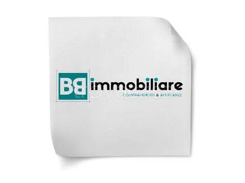 locale commerciale in vendita a Biella in zona San Biagio