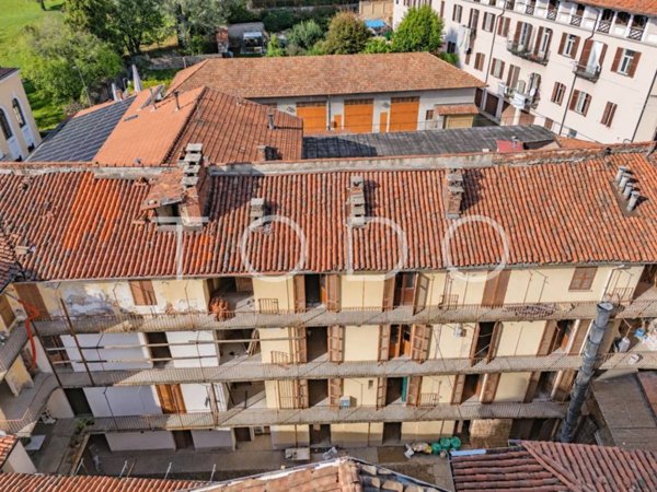 appartamento in vendita a Biella in zona Centro Città