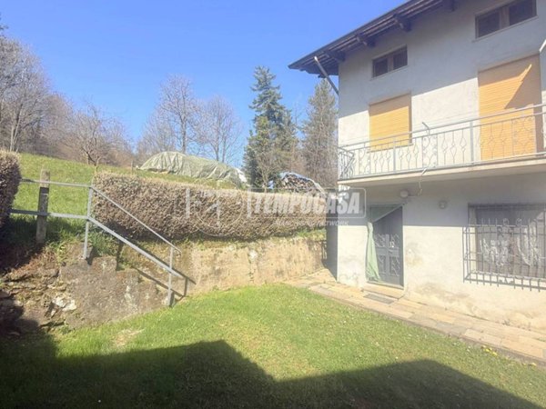 casa indipendente in vendita a Bioglio