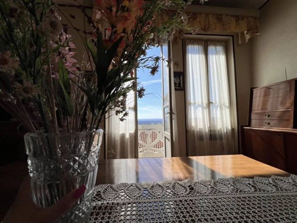 casa indipendente in vendita a Bioglio