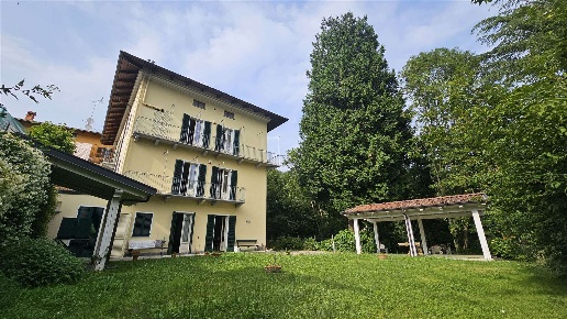 casa indipendente in vendita a Bioglio