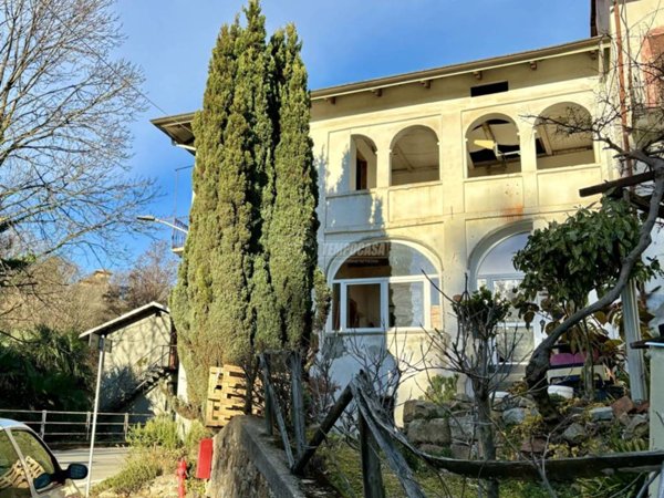 casa indipendente in vendita a Bioglio