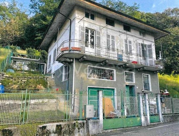 casa indipendente in vendita a Bioglio