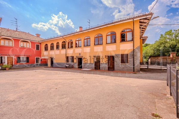 casa indipendente in vendita a Bioglio in zona Banchette