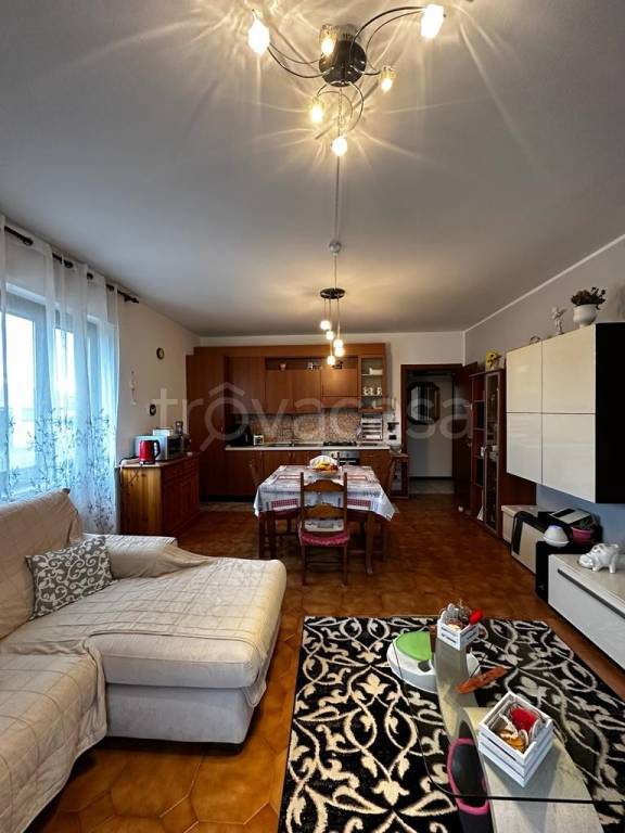 appartamento in vendita a Brusnengo