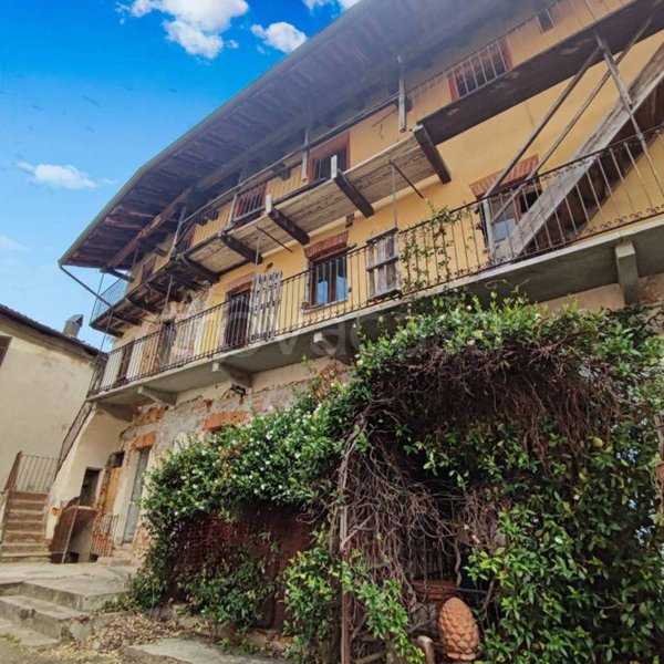 appartamento in vendita a Brusnengo