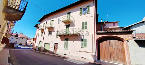 appartamento in vendita a Brusnengo