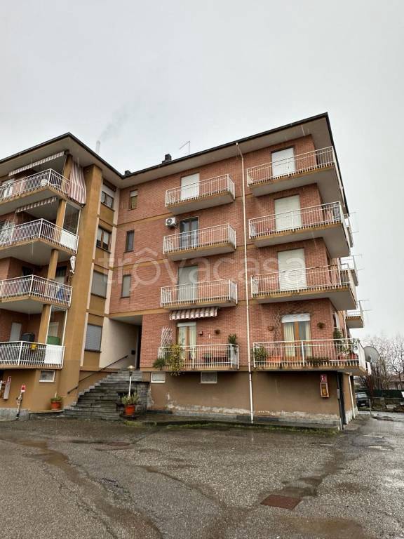 appartamento in vendita a Brusnengo