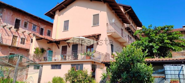 casa indipendente in vendita a Brusnengo