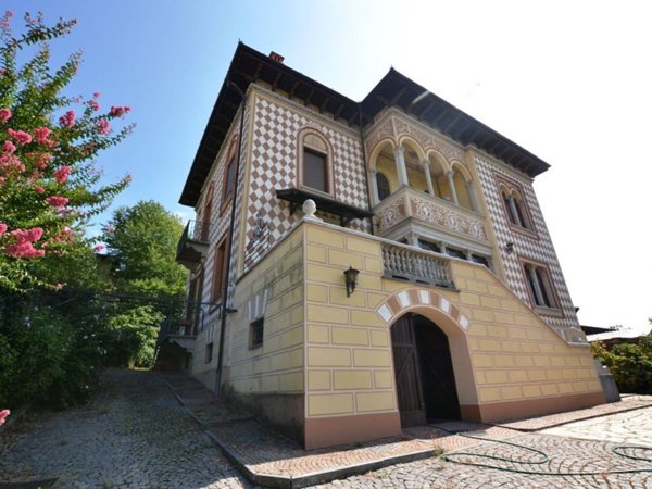 casa indipendente in vendita a Brusnengo