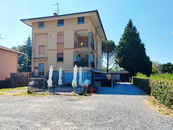 casa indipendente in vendita a Brusnengo