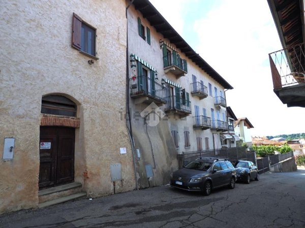 casa semindipendente in vendita a Brusnengo