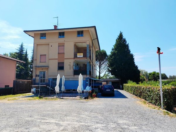 casa indipendente in vendita a Brusnengo