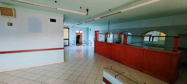 locale commerciale in vendita a Brusnengo