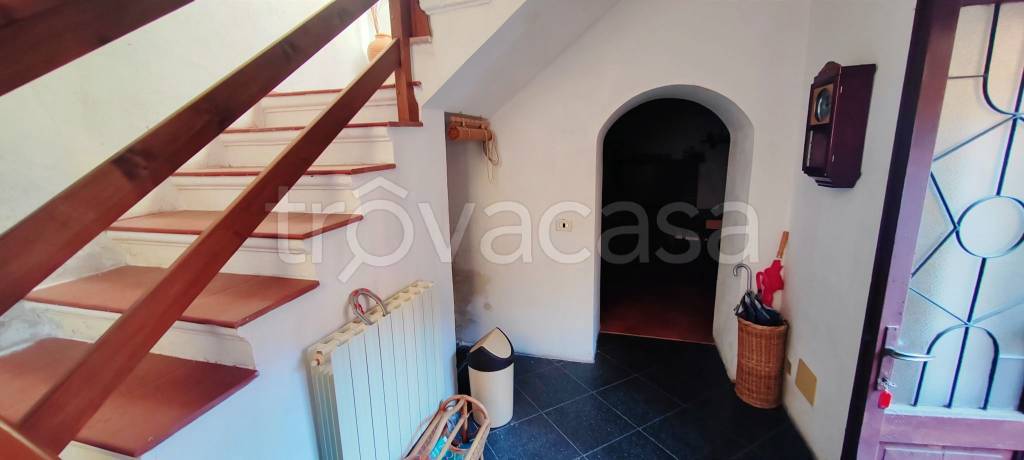 casa indipendente in vendita a Brusnengo