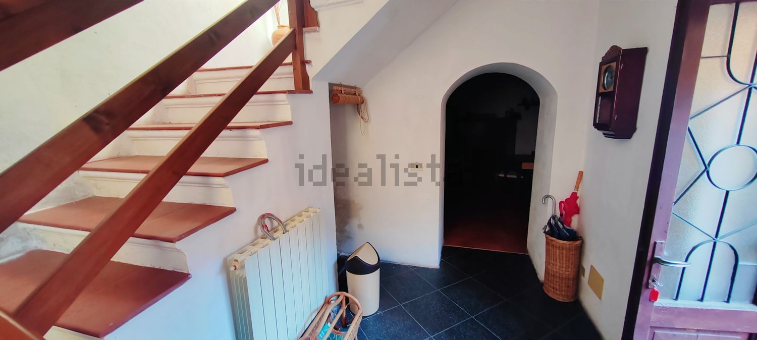 casa indipendente in vendita a Brusnengo