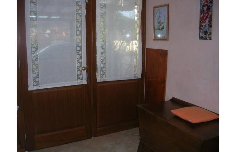 casa indipendente in vendita a Brusnengo