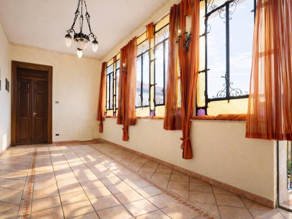 casa indipendente in vendita a Brusnengo