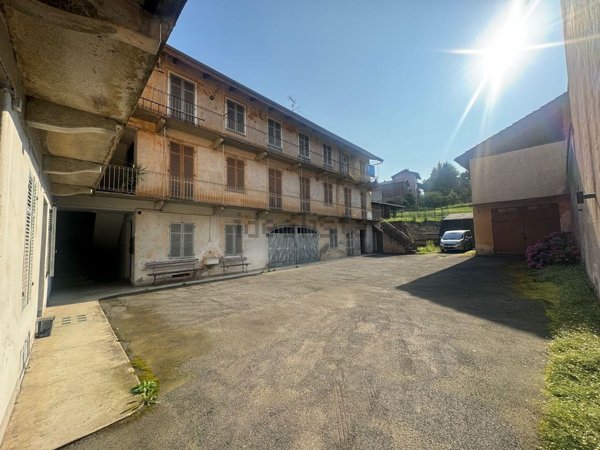 casa indipendente in vendita a Brusnengo in zona Caraceto