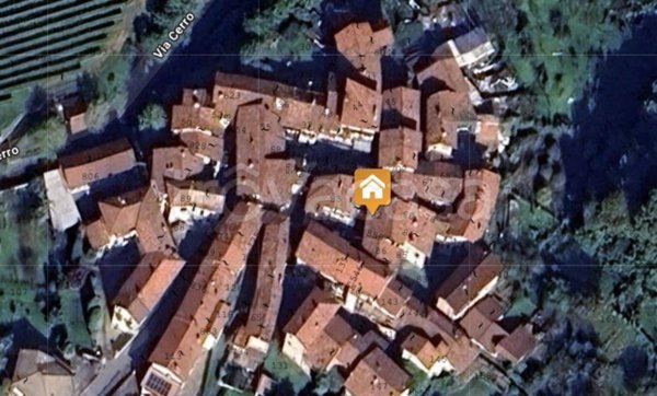 casa indipendente in vendita a Brusnengo