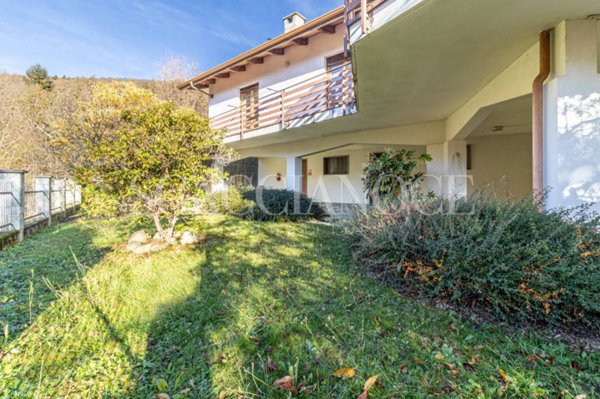 casa indipendente in vendita a Callabiana in zona Stellio