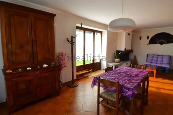 casa indipendente in vendita a Callabiana