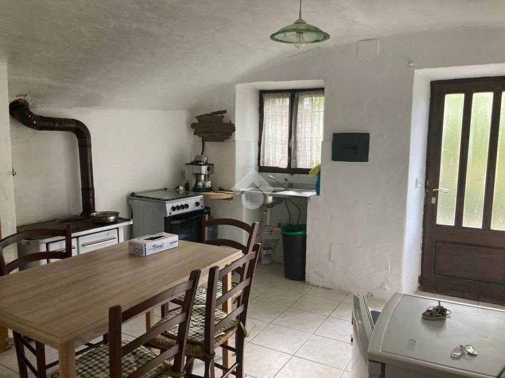 casa indipendente in vendita a Callabiana