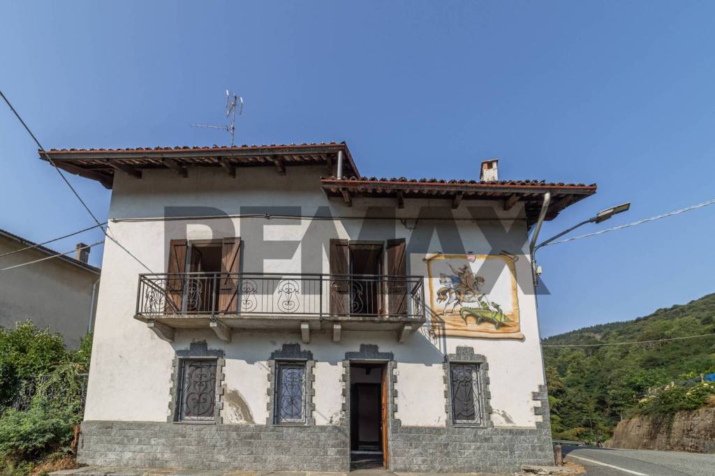 casa indipendente in vendita a Callabiana