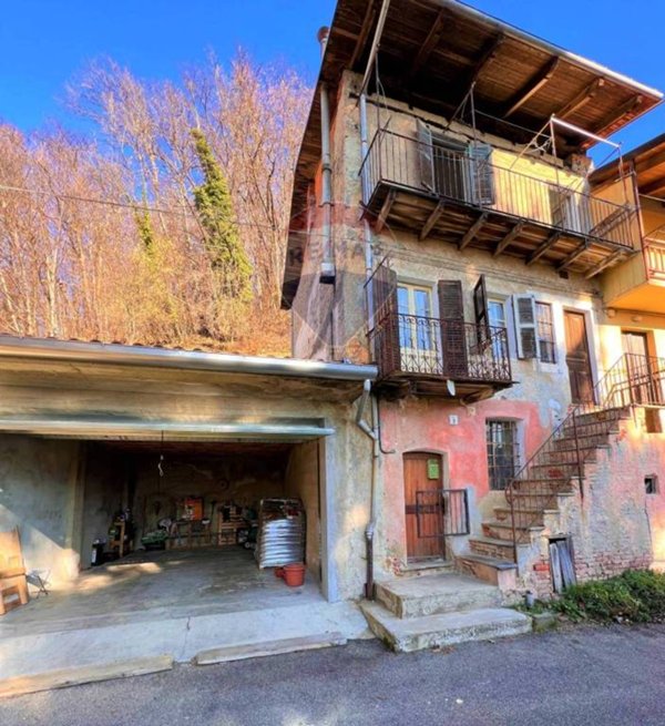 appartamento in vendita a Camandona