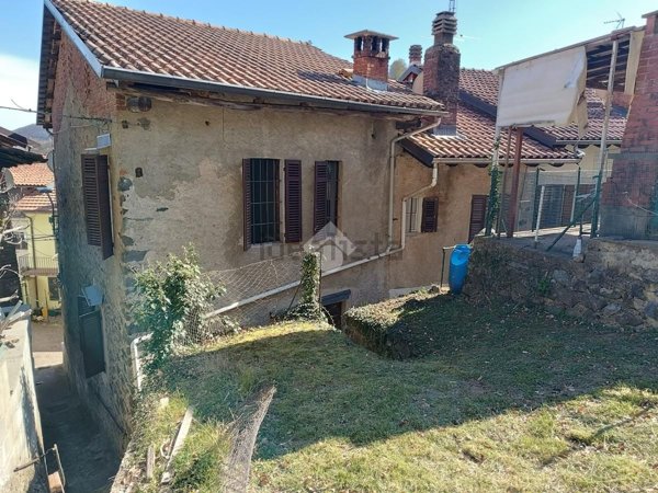 casa indipendente in vendita a Camandona in zona Falletti-Guelpa