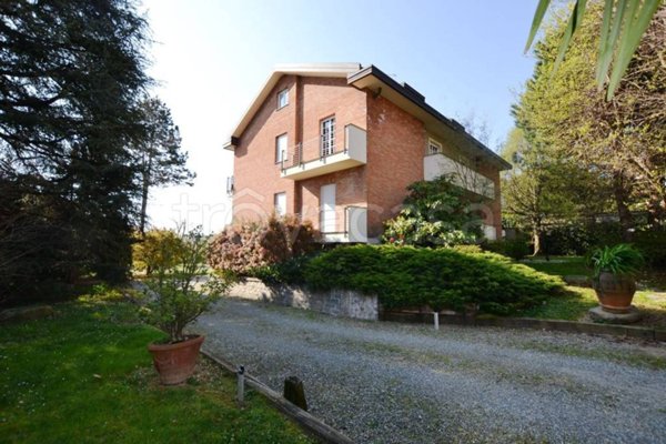 appartamento in vendita a Camburzano