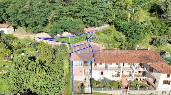 casa indipendente in vendita a Camburzano