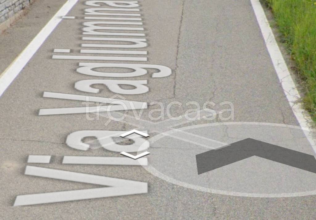 terreno edificabile in vendita a Camburzano