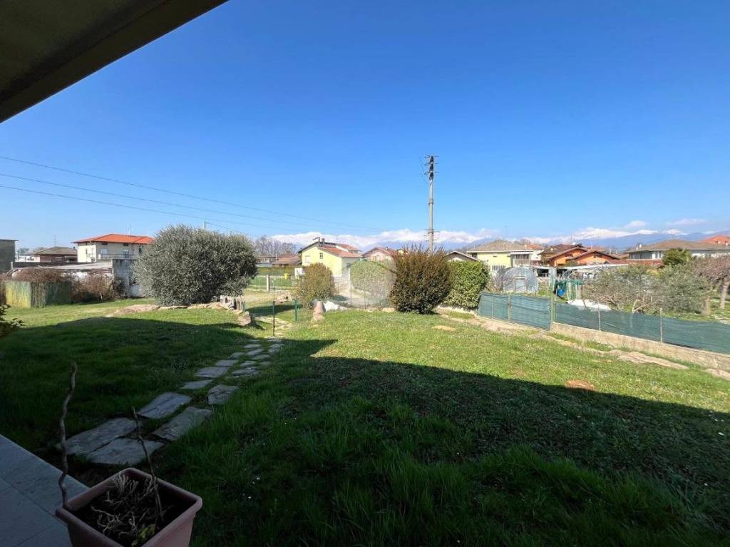 casa indipendente in vendita a Candelo