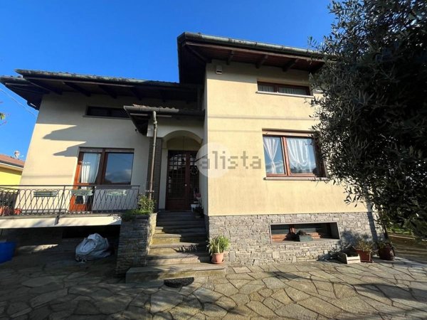 casa indipendente in vendita a Candelo